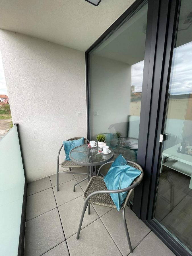 Mikuloff Apartment Микулов Екстериор снимка